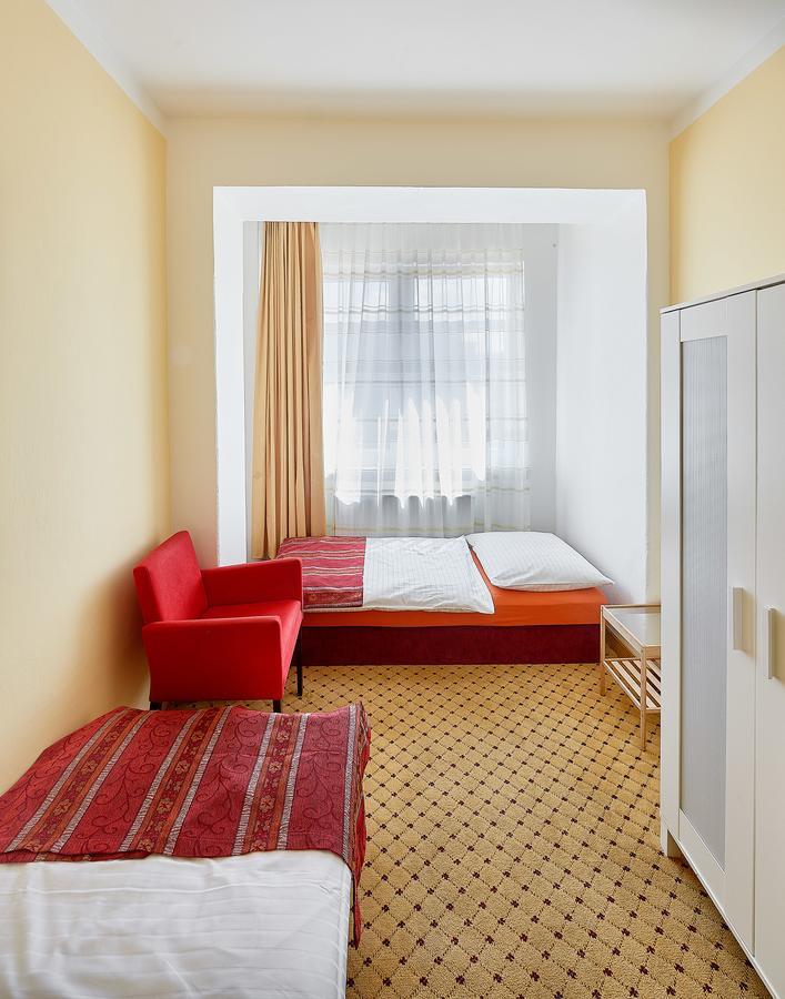 Penzion Karolinka Hotel Kroměříž Exterior foto